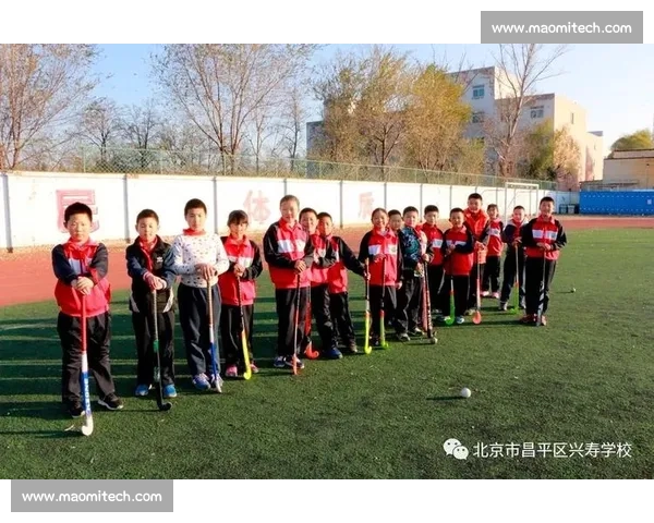 曲棍球初体验：我的少年师傅天团